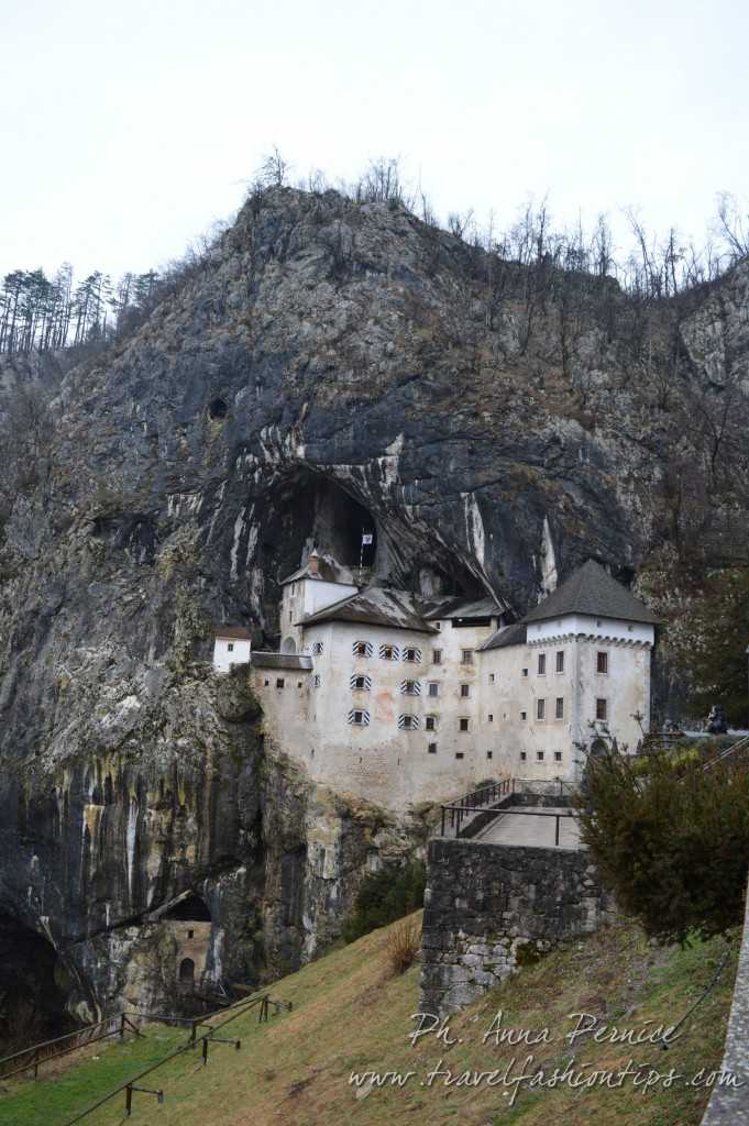 Predjama Castle