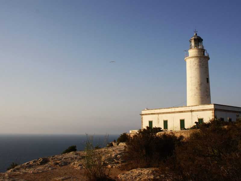 faro la mola formentera