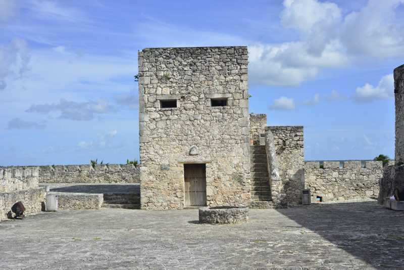 forte san felipe messico bacalar