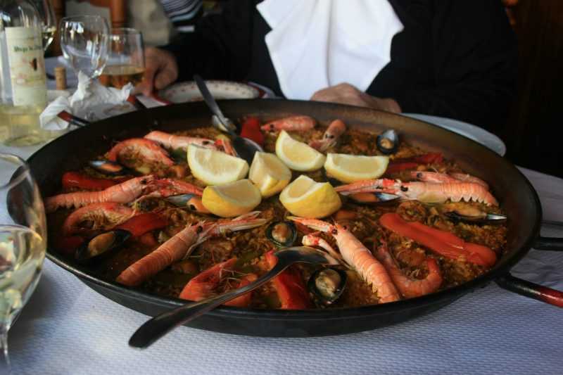 paella valenciana mariscos