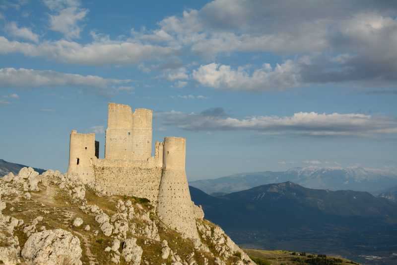 Rocca Calascio abruzzo