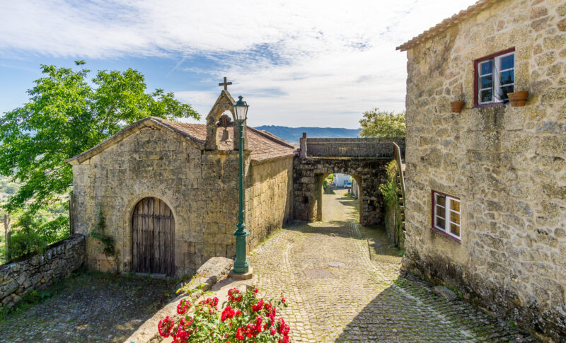 Chapel,Espirito,Santo,In,Monsanto,Village,-,Portugal