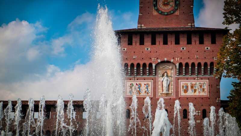 castello sforzesco milano